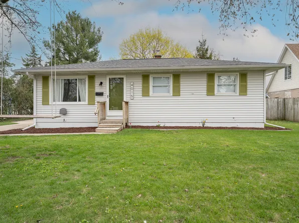 4015 Omaha St SW, Grandville, MI 49418