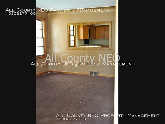 3rd image of 564 E Lucius Ave