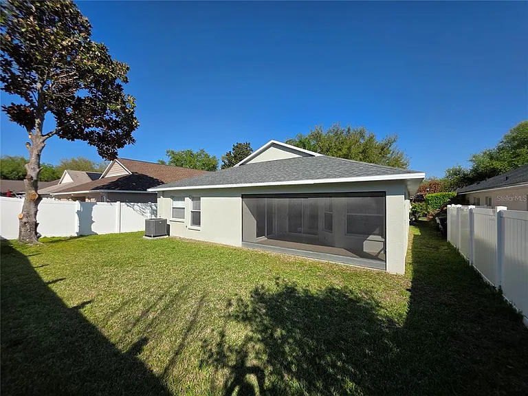 730 Straw Lake Dr — Photo 25