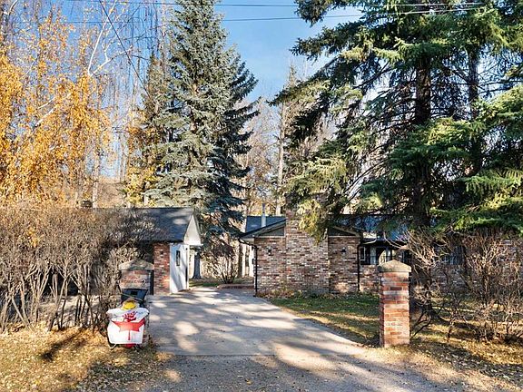 2nd image of 7132 W Bow Cres NW
