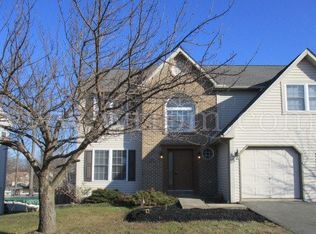 55 Peachtree Cir, Pottstown, PA 19464