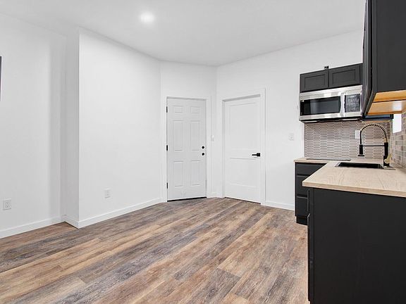 4th image of 263 Bergen St #1B