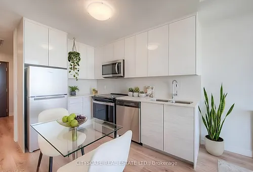 60 Frederick St Photo 1