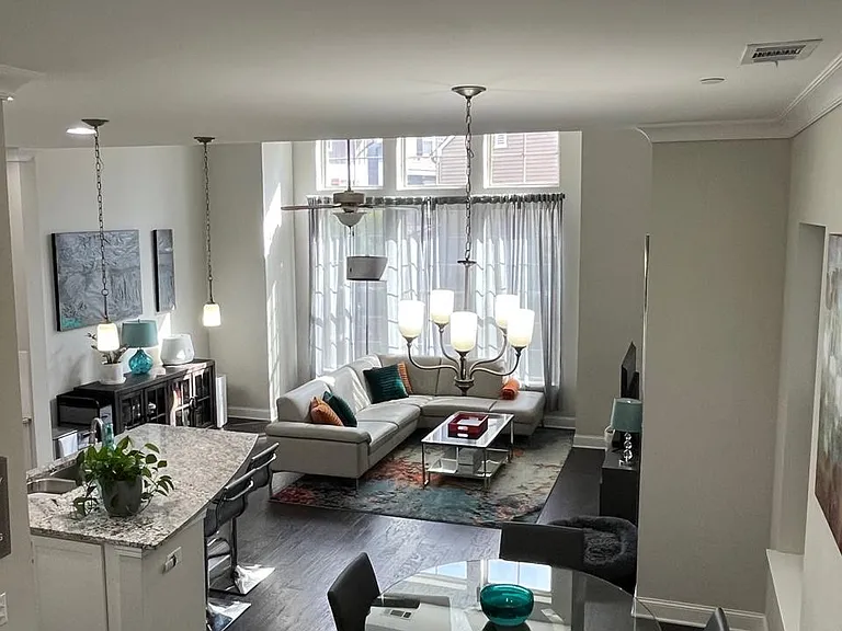 3037 Devoncroft St SE — Photo 1