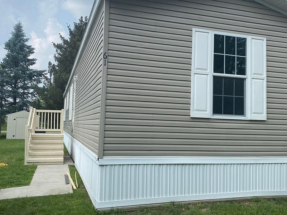 1st image of 61 Dunlap Cir