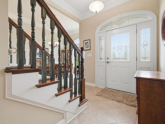 5th image of 1103 Raintree Dr