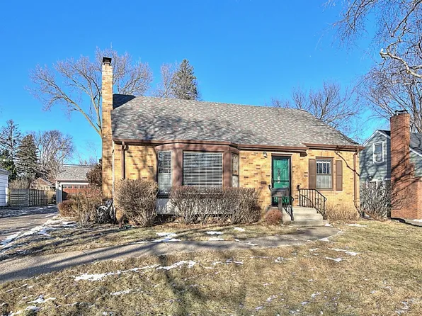 1801 Saunders Ave, Saint Paul, MN 55116