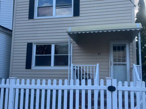 92-94 Linnett Street image 1 of 14