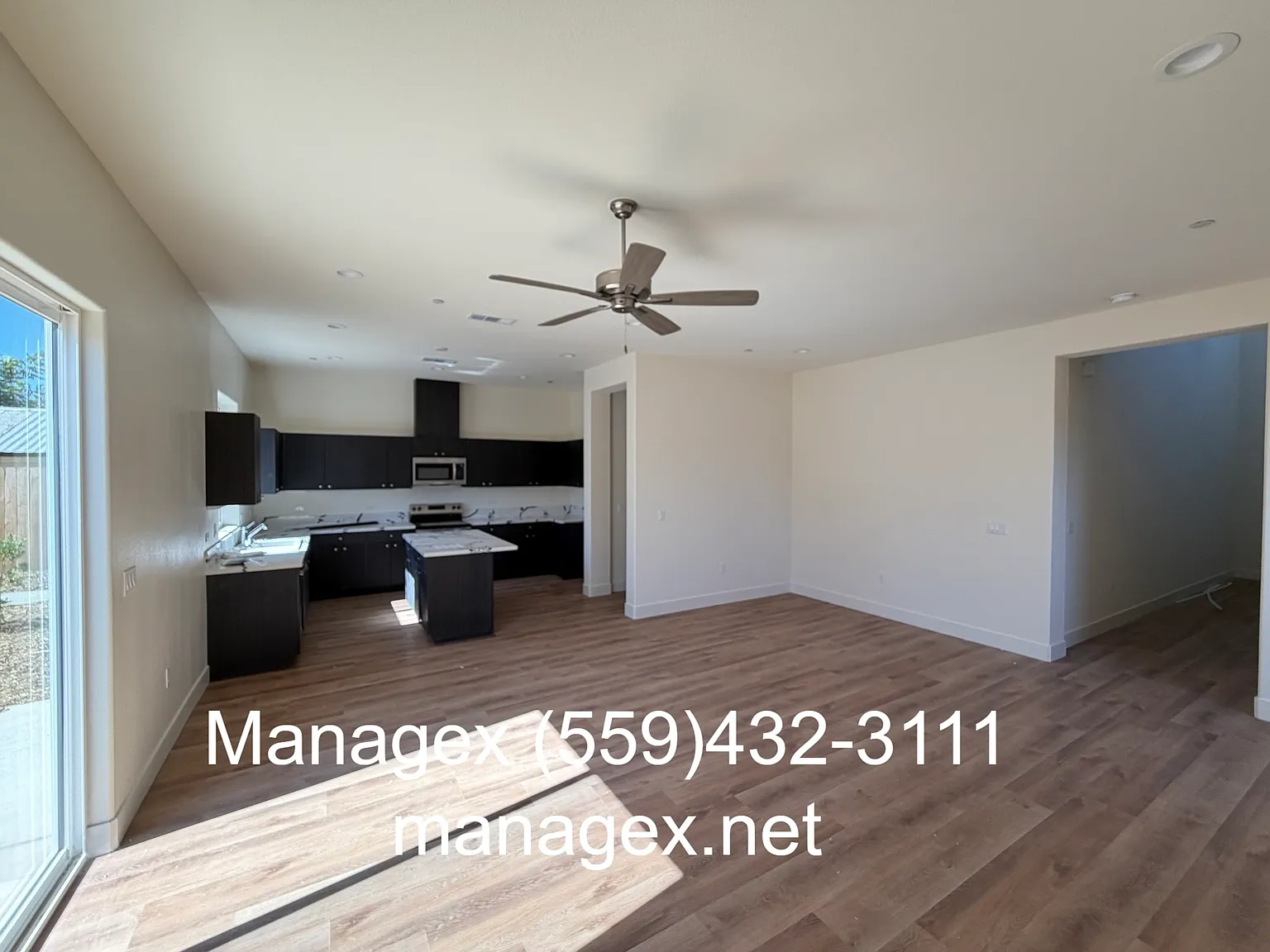 124 Sunnyside Ave — Photo 4