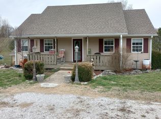 12950 Prospect Ln, Neosho, MO 64850