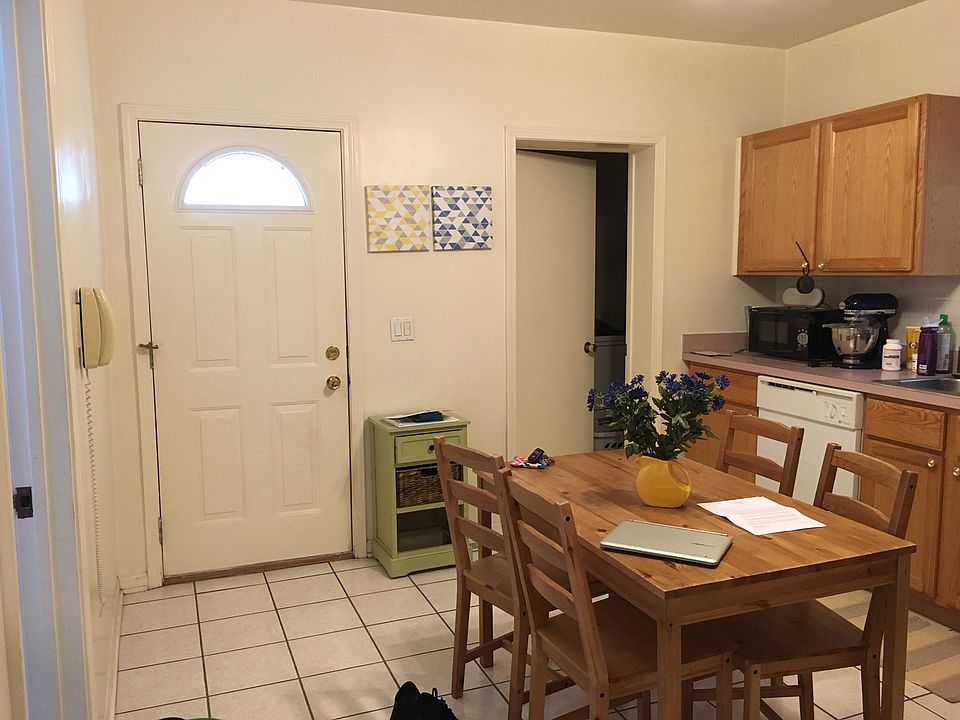1st image of 3807 S Emerald Ave #1