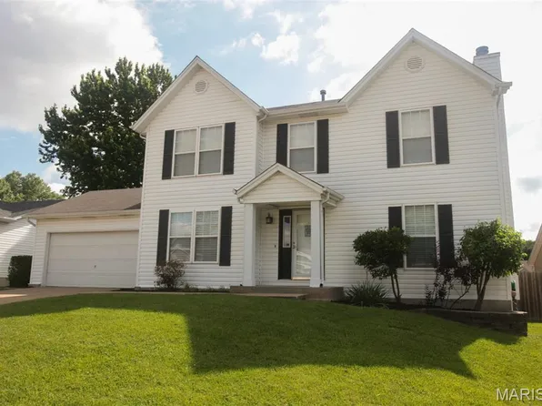 308 Harper Ct, Saint Peters, MO 63376