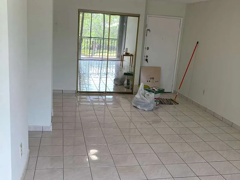 210 Fontainebleau Blvd #306 — Photo 7