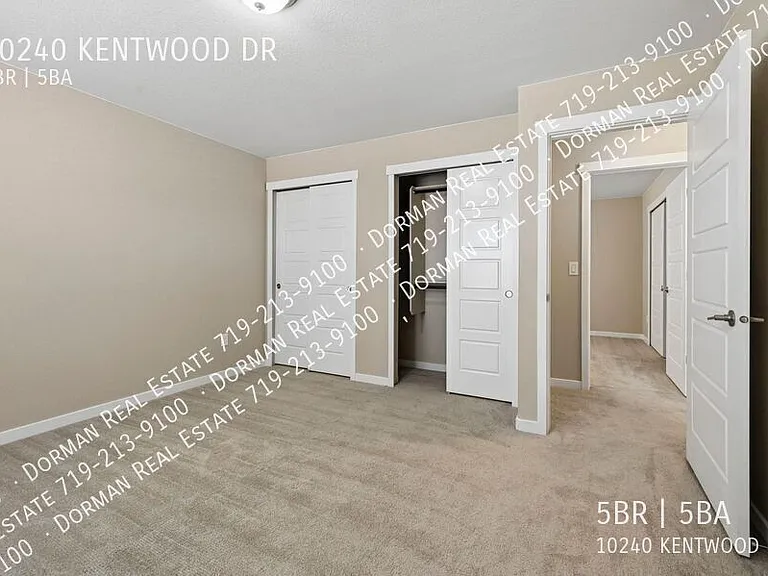 10240 Kentwood Dr — Photo 32
