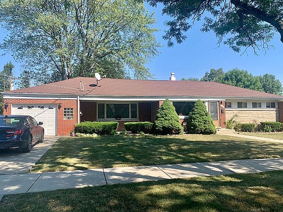 3rd image of 9305 Marion Ave