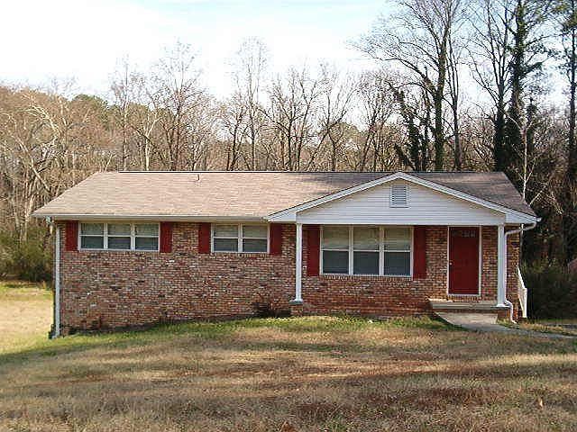 1st image of 2600 Cottonwood Dr