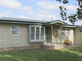 513 Coffee Pl, Dalhart, TX 79022
