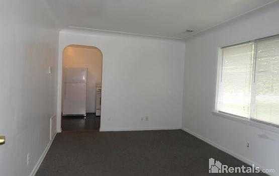 5th image of 4505 Kempf St