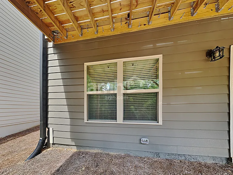 338 Winston Cir — Photo 23