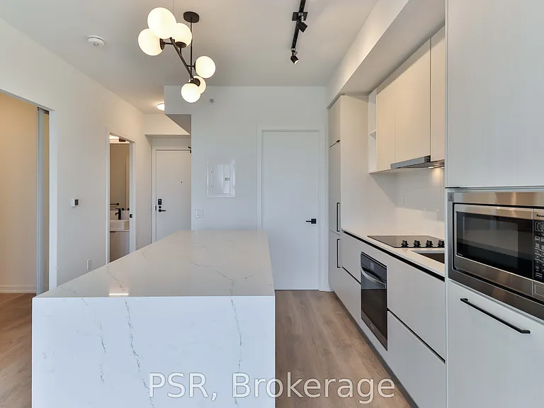 1285 Dupont St #1606 — Photo 9