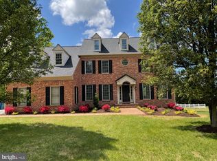3454 Virginia Oaks Dr, Oakton, VA 22124