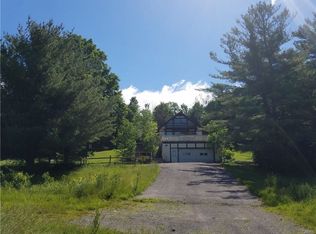 2968 Gulf Rd, Manlius, NY 13104