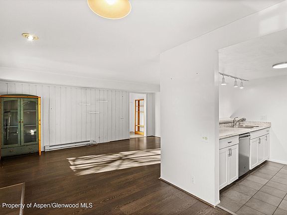 5th image of 35 Lower Woodbridge Rd