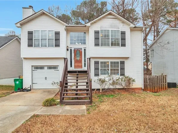 5918 Crescent Ridge Ct, Lithonia, GA 30058