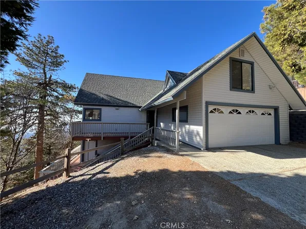 1736 Nob Hill Dr, Running Springs, CA 92382