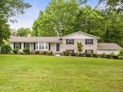905 N East End Rd, Strawberry Plains, TN, 37871
