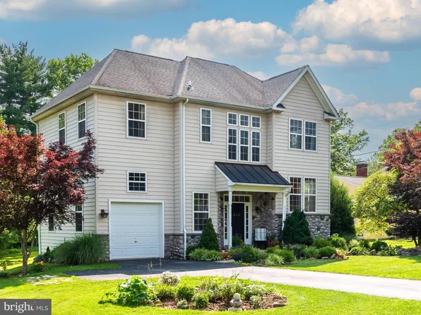 610 Pennypacker Ave, Phoenixville, PA 19460