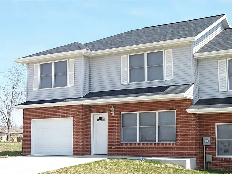 3881 S Cramer Cir #1 — Photo 2