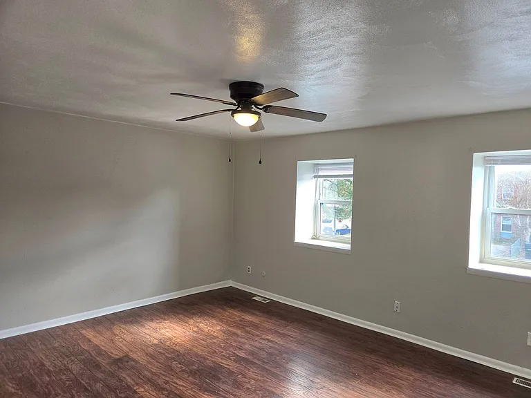 5602 Banbury Ct — Photo 25