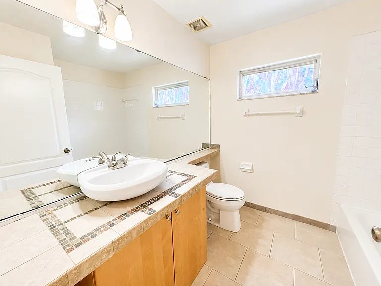 4201 Pine Isle Dr — Photo 23