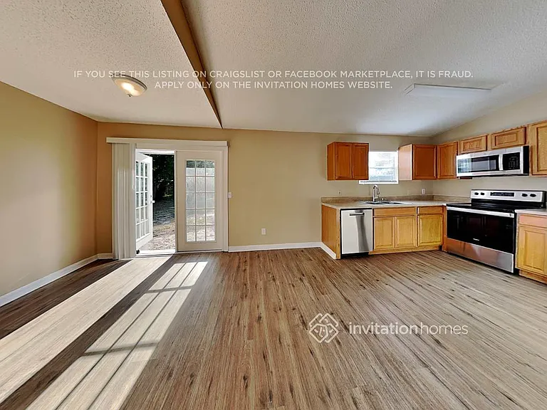 7509 N Saint Peter Ave — Photo 7