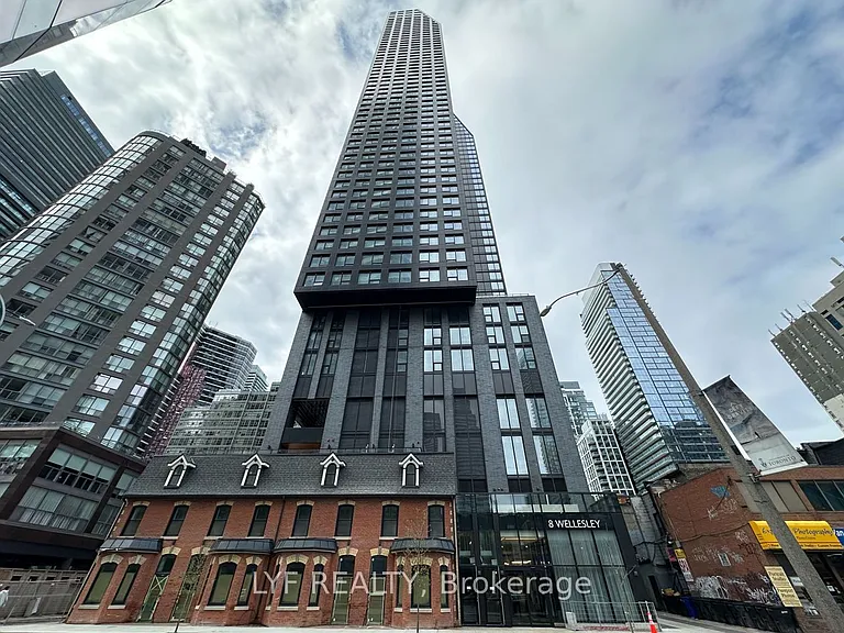 8 Wellesley St W #4015 — Photo 1