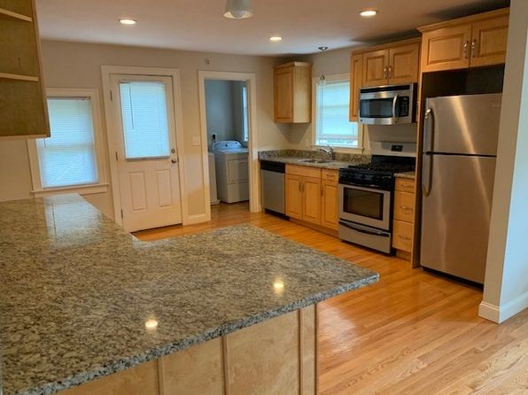 54 Desoto Rd #3