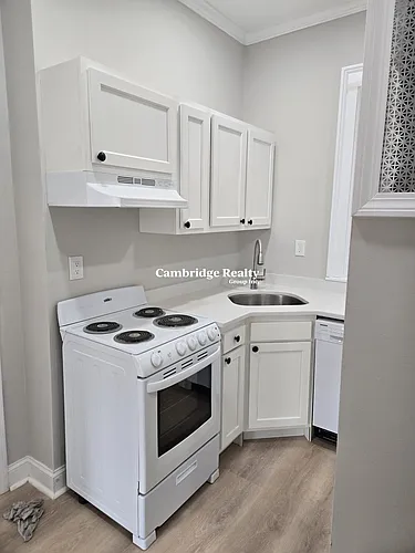 1185 Commonwealth Ave #2T Photo 1