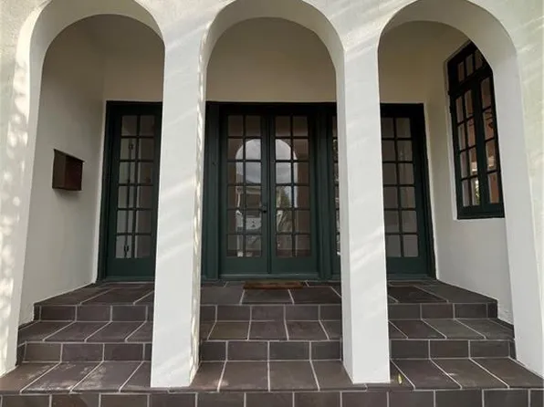 4110 Carondelet St, New Orleans, LA 70115
