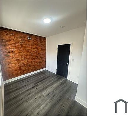 4th image of 1032 N Pallas St #B