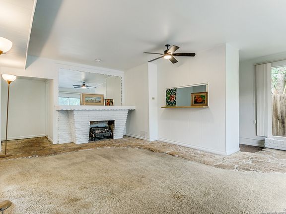 5th image of 534 BRIGHTWOOD PL