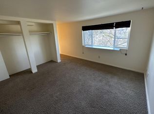 5649 16th Ave SW, Seattle, WA 98106