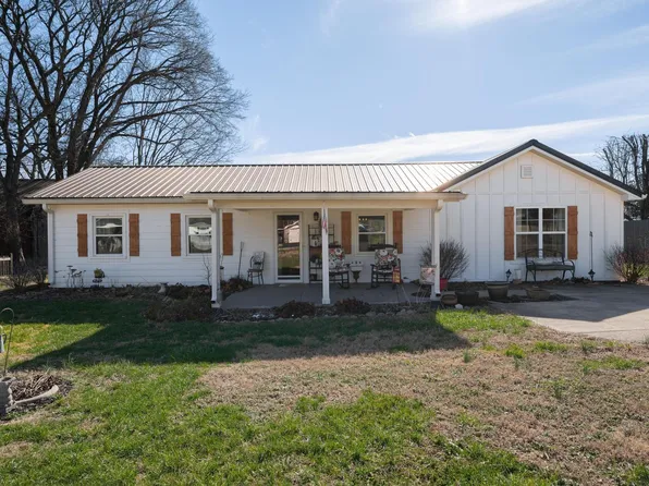 6609 3rd St, College Grove, TN 37046