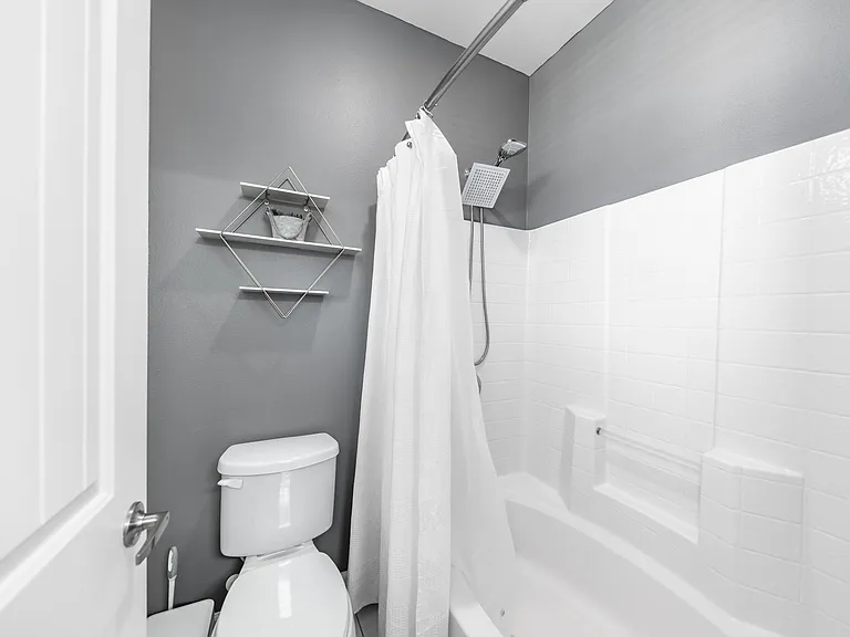 2490 Eastshore Pl #A — Photo 39
