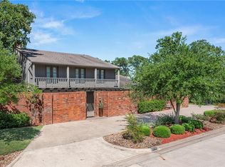 3119 Camelot Dr, Bryan, TX 77802