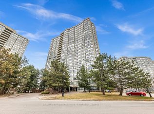 24 Hanover Rd #907, Brampton, ON L6S5K8