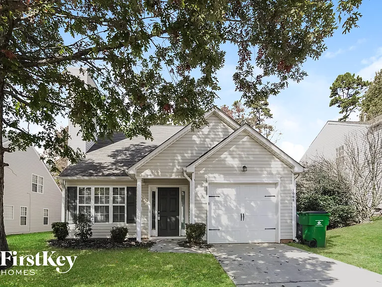 7008 Hidden Creek Dr — Photo 1