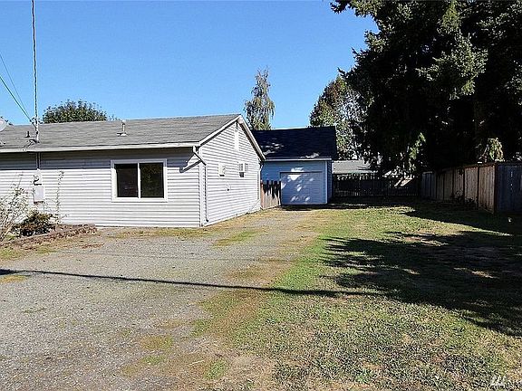 3rd image of 1515 12th Ave SE