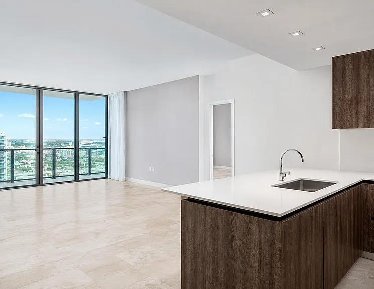 91 SW 7th St #2319 — Photo 3