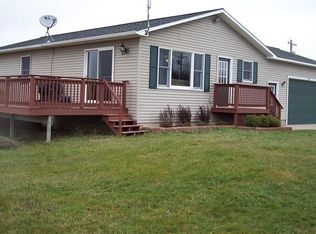818 W Hansen Rd, Scottville, MI 49454